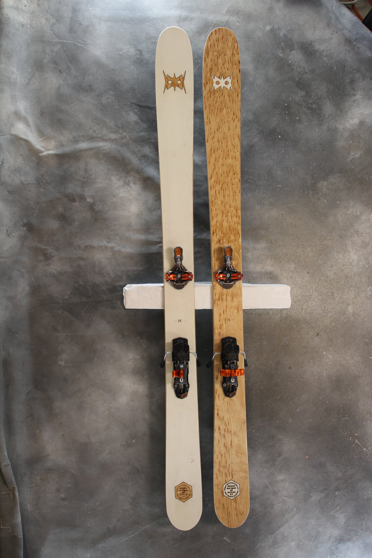 Burnt Special 102, 168cm + G3 Ion 10 Demo Bindings